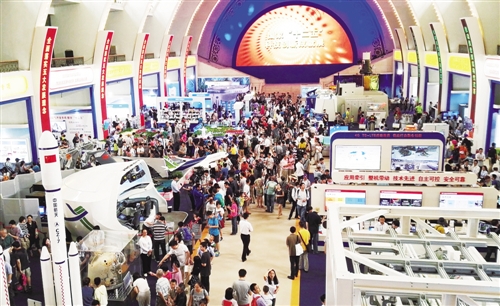 十二五科技創(chuàng)新成就展：一場(chǎng)神奇的科技盛宴