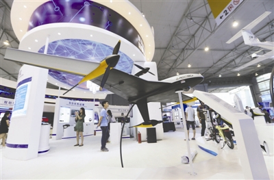 “高大上”成都創(chuàng)交會最炫科技閃亮 逛展攻略(圖1)