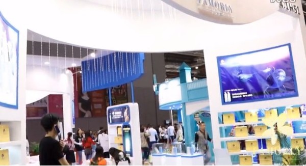 竇春雷攜琺沐蕾Famorly強(qiáng)勢(shì)參展上海美博會(huì)(圖1)