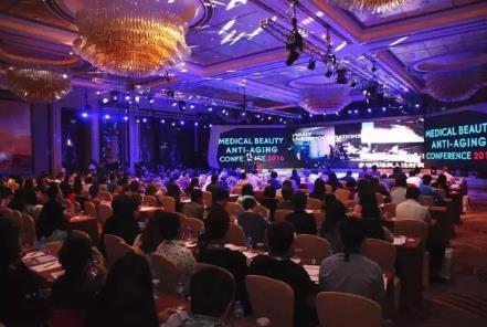 40萬(wàn)人齊聚上海共賞美博會(huì) 俏貓o2o美業(yè)博得滿堂(圖2)