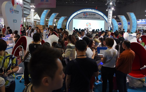 艾絲拉冷光美牙儀——美博會新寵(圖1)