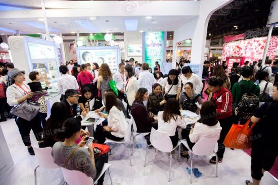 韓國妃和美半永久集團參加第45屆廣州國際美博會(圖4)