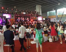 俏貓重磅亮相美博會 開啟互聯(lián)網(wǎng)+美業(yè)時代